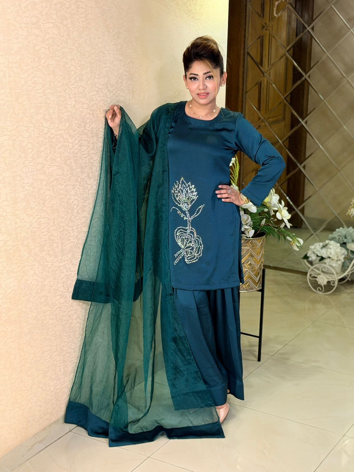 Beautiful 3 Piece Set - Green ✨ – alternate view