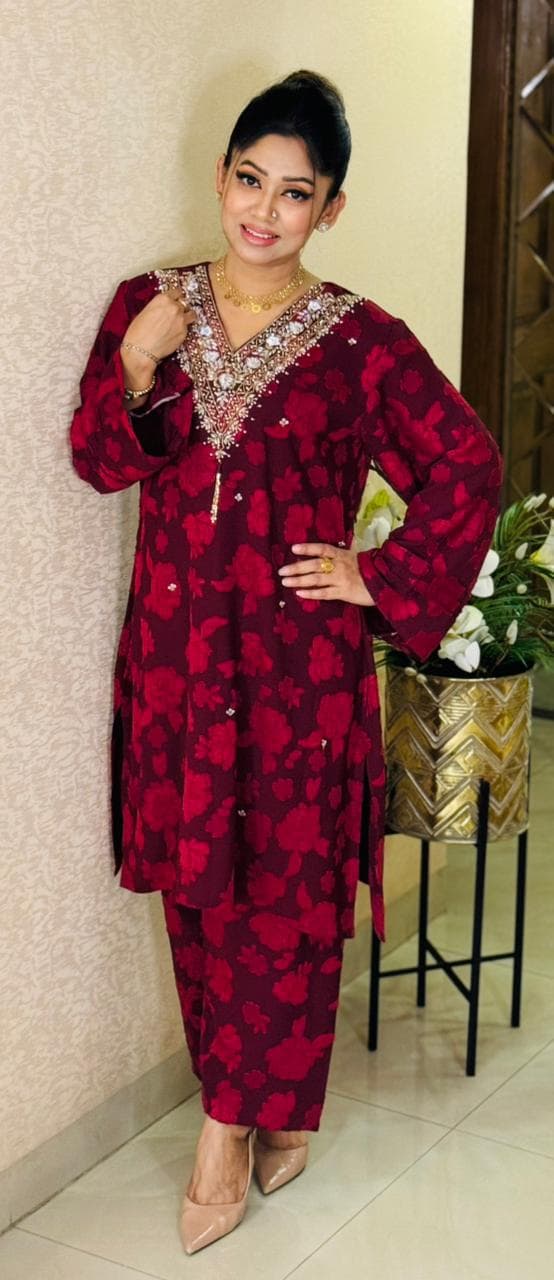 Beautiful 2 Piece Co-Ord Set - Maroon ✨ – alternate view